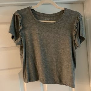 Gray cropped tee